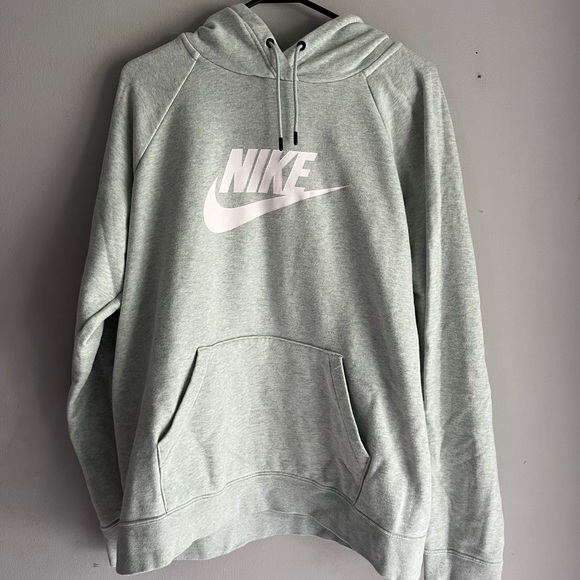Nike Sweaters - Women’s Nike hoodie